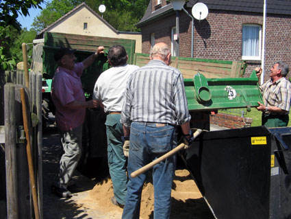 2008 05 sandtausch anhaenger